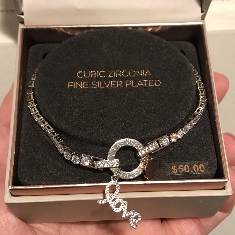 Woman’s bracelet.